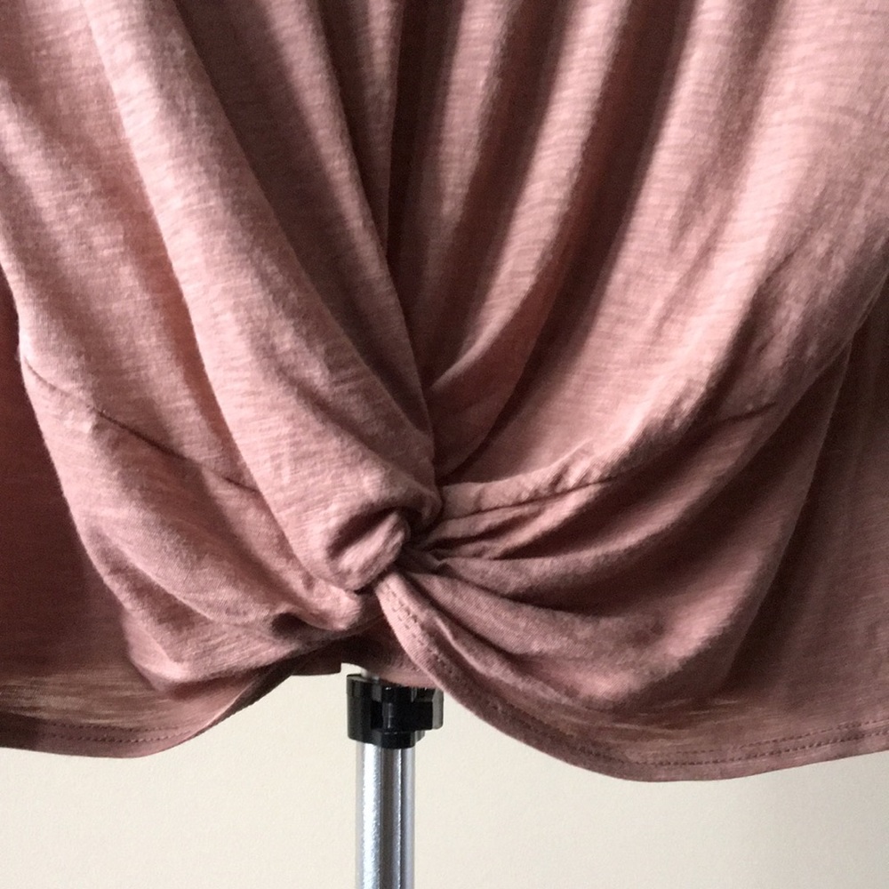 ✨ NEW✨Rust Front Knoted Shirt - Picture 7 of 8
